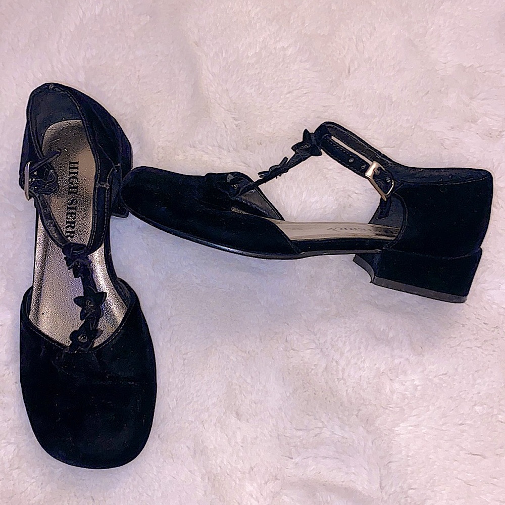 High Sierra Girls Suede Petal Block Heels